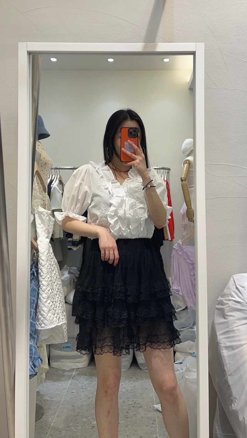 ROU.TINE韓國直郵㊣東大門實拍女裝新款熱賣推薦襯衫蕾絲衫ROU.TINE襯衫/蕾絲衫