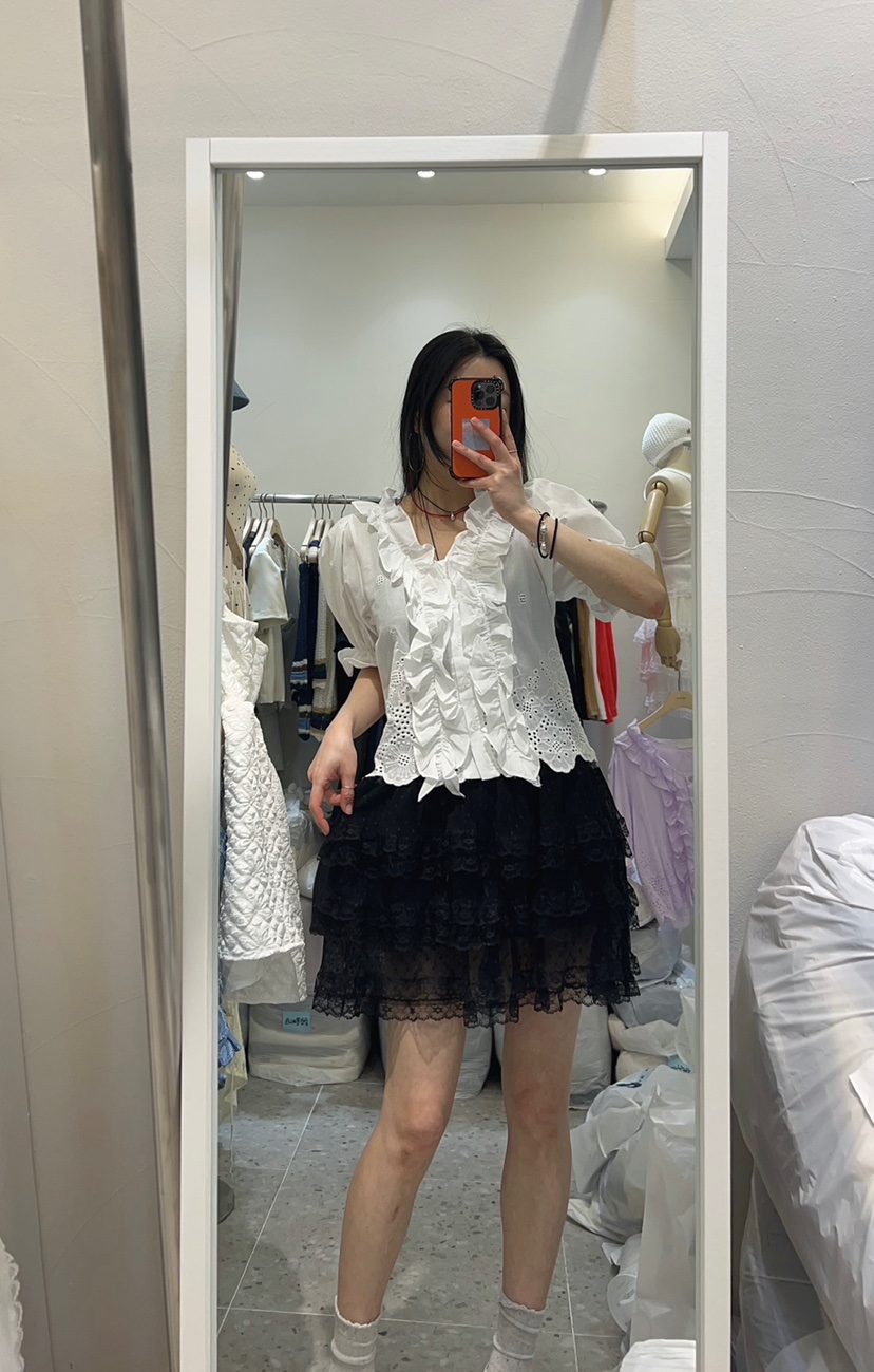 ROU.TINE韓國直郵㊣東大門實拍女裝新款熱賣推薦襯衫蕾絲衫ROU.TINE襯衫/蕾絲衫圖色2