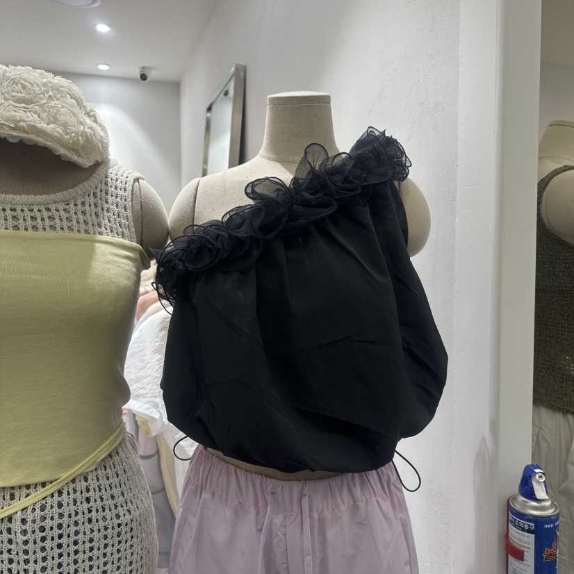 BERTHA韓國直郵㊣東大門實拍女裝新品推薦熱賣時尚吊帶背心BERTHA吊帶/背心圖色2