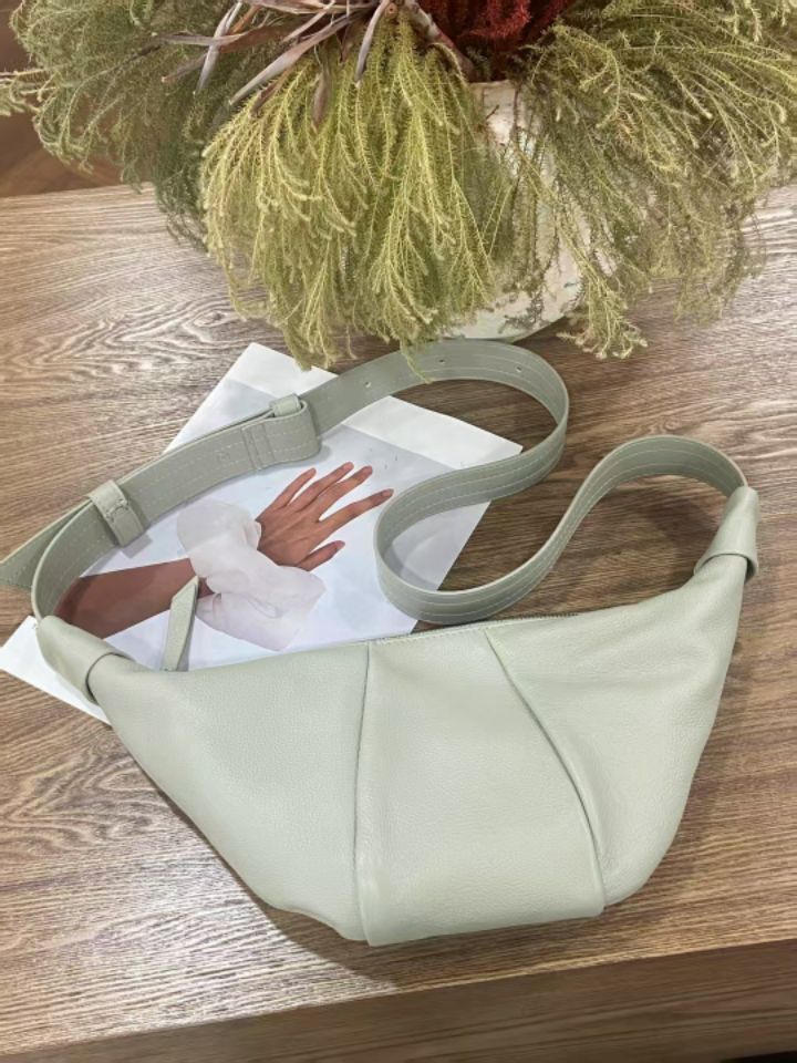 TROUVAILLE直郵韓國代購㊣女裝新品人氣休閑單肩斜跨包牛皮TROUVAILLE單肩/斜跨包