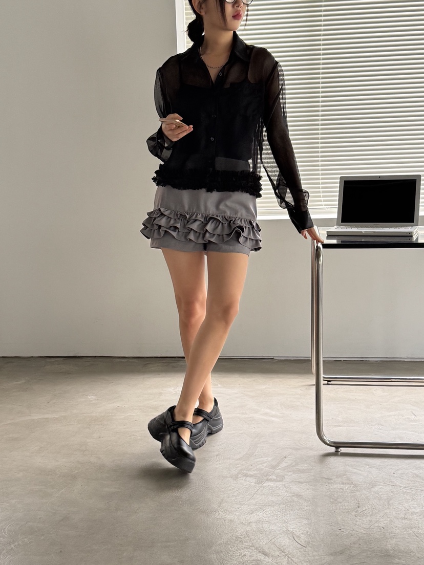 SUNDER MARKET韓國直郵㊣東大門實拍女裝新款25春夏裙褲荷葉邊SUNDER MARKET裙褲