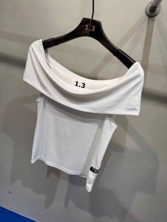 1.3韓國㊣直郵東大門代購女裝新品時尚休閑25春夏熱賣T恤露肩1.3T恤