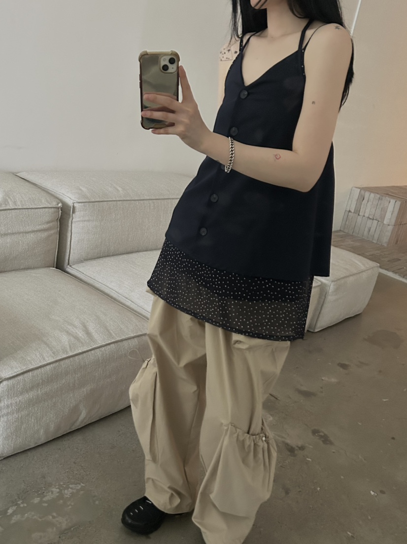 BUCKLE韓國直郵㊣東大門實拍女裝新品時尚休閑推薦吊帶背心BUCKLE吊帶/背心