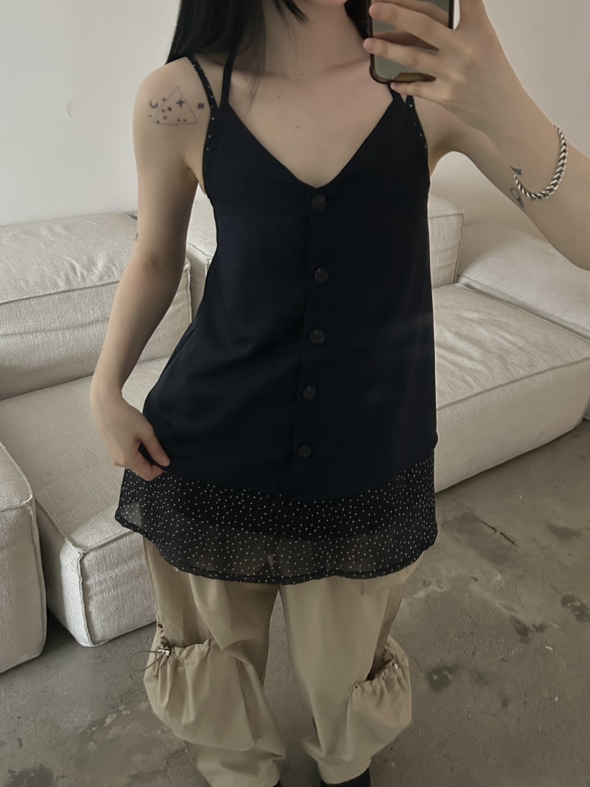 BUCKLE韓國直郵㊣東大門實拍女裝新品時尚休閑推薦吊帶背心BUCKLE吊帶/背心