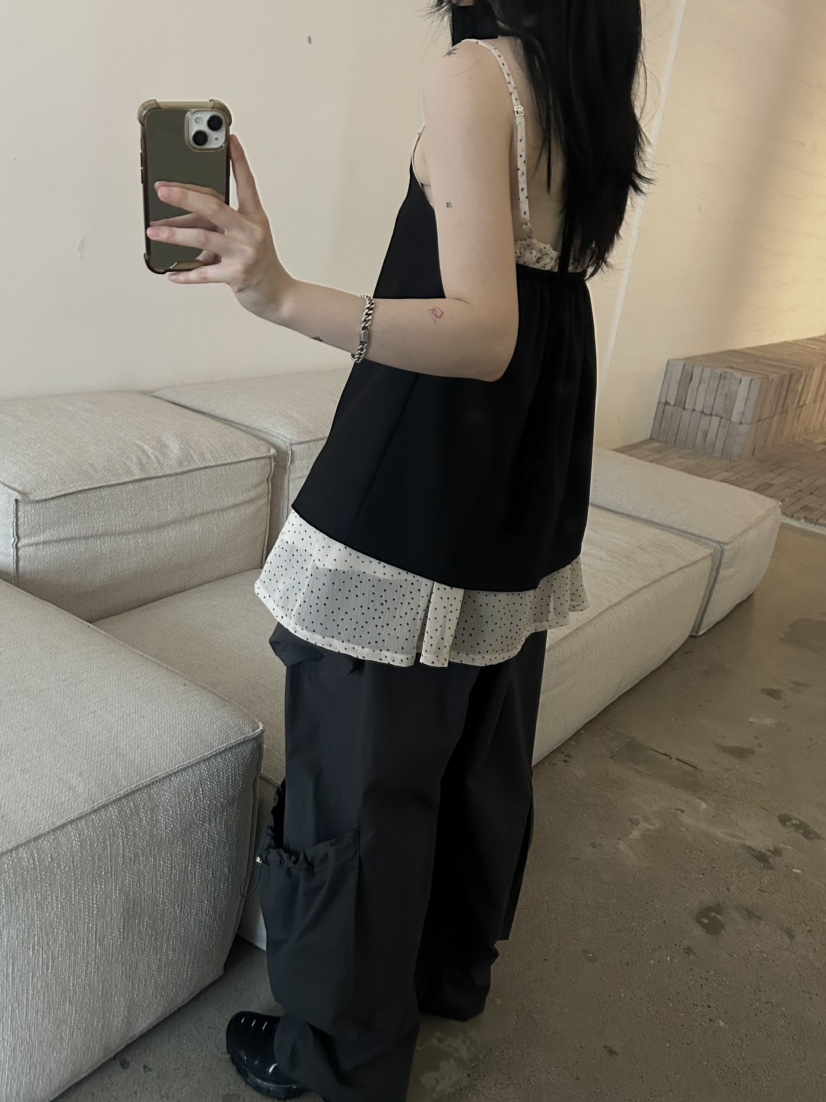 BUCKLE韓國直郵㊣東大門實拍女裝新品時尚休閑推薦吊帶背心BUCKLE吊帶/背心