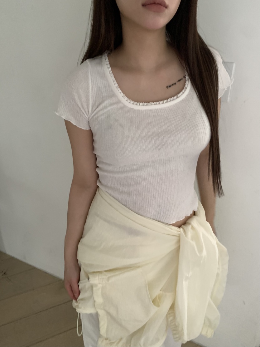 CEDARWOOD韓國㊣直郵東大門代購女裝新品休閑推薦人氣T恤蕾絲CEDARWOODT恤
