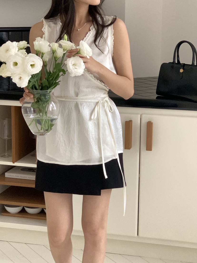 FRILL-T韓國直郵㊣女裝新款推薦人氣熱賣25春夏休閑吊帶背心FRILL-T吊帶/背心