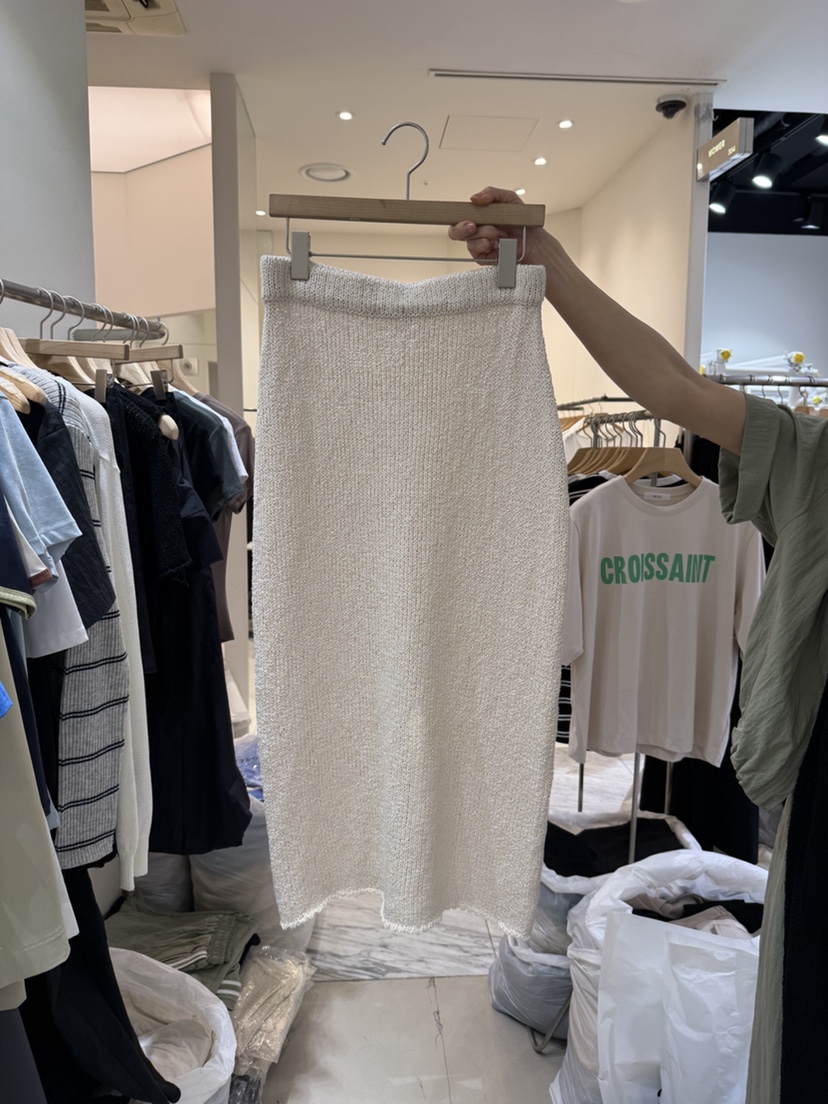 YIKHO STYLE韓國直郵㊣東大門實拍女裝新款25春夏人氣長裙YIKHO STYLE長裙