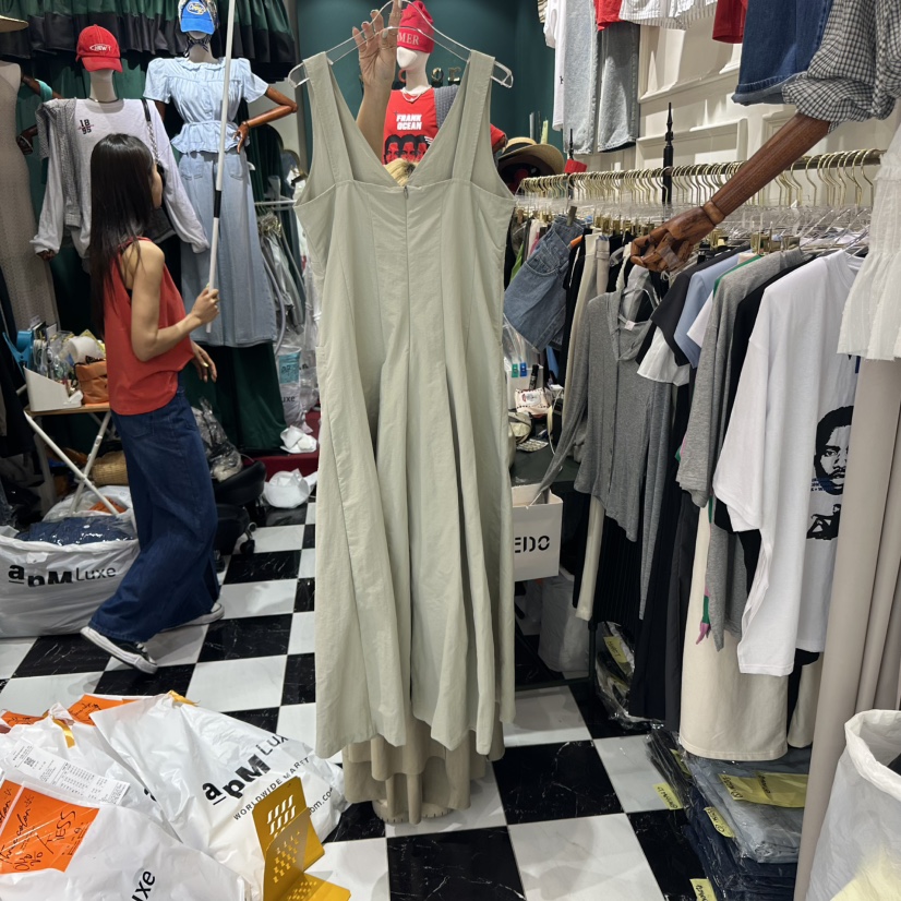 3COLOR韓國直郵㊣東大門實拍女裝新款人氣連衣裙Three color連衣裙