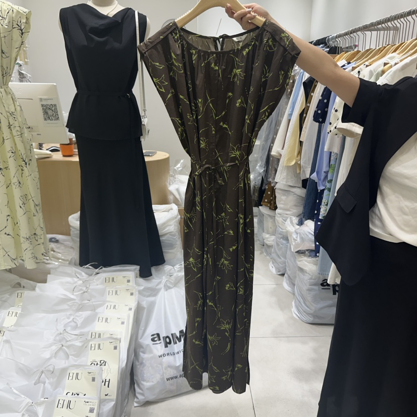 EN.U韓國㊣直郵東大門代購女裝新品推薦時尚熱賣25春夏連衣裙EN.U連衣裙圖色2