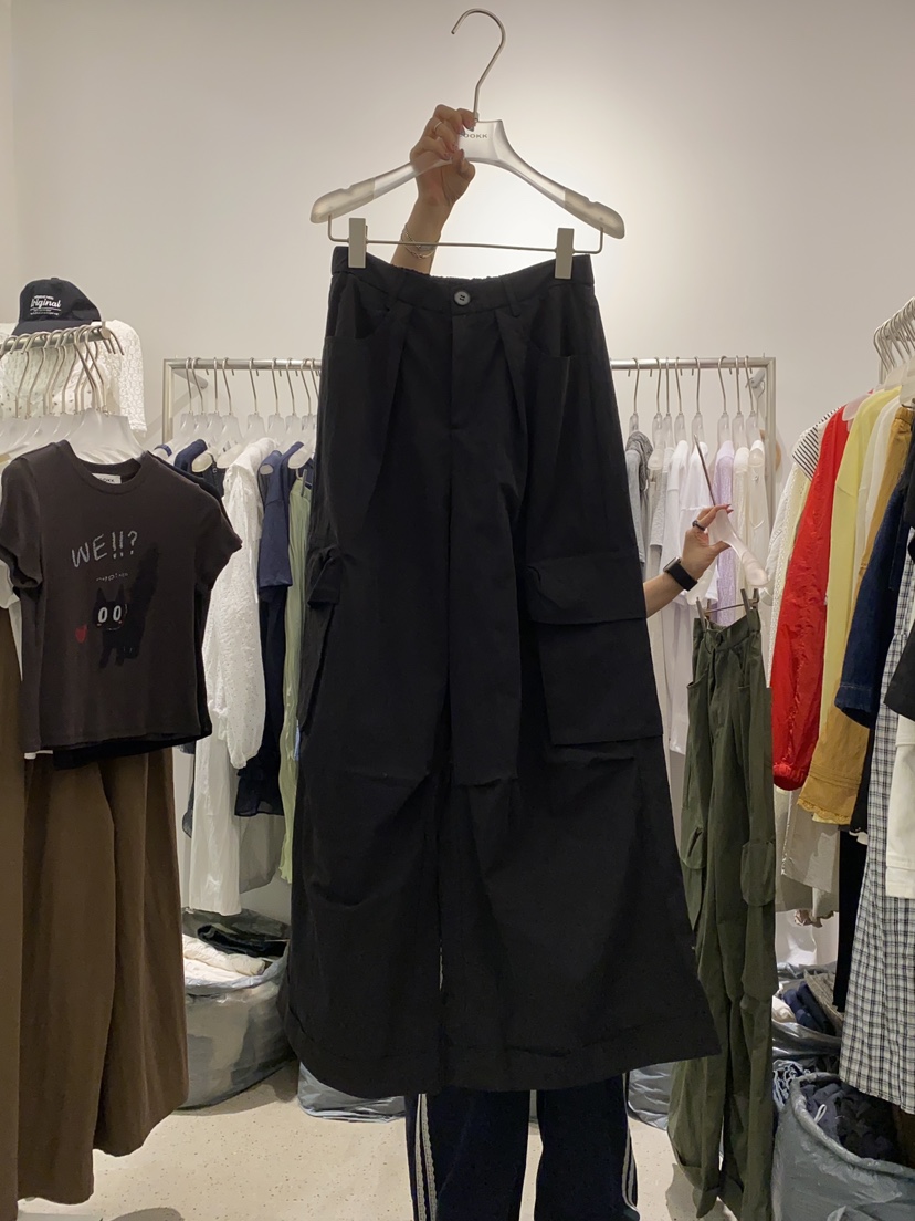 LOOKK直郵韓國代購㊣女裝新品推薦休閑25春夏熱賣時尚休閑褲LOOKK休閑褲圖色2