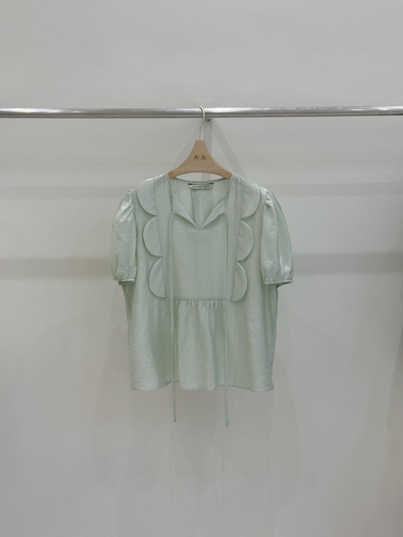 AUTUMN BEIGE PLUS韓國㊣直郵東大門代購女裝新款推薦襯衫蕾絲衫A.b/AUTUMN BEIGE襯衫/蕾絲衫