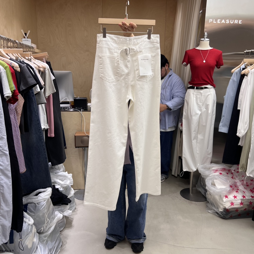 PLEASURE韓國㊣直郵東大門代購女裝新款休閑推薦時尚牛仔褲PLEASURE牛仔褲