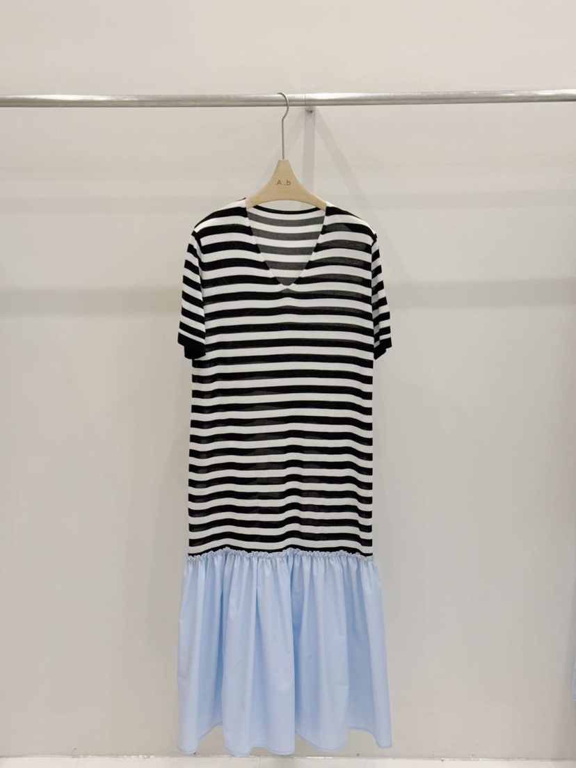 AUTUMN BEIGE PLUS韓國直郵㊣女裝新品熱賣人氣25春夏連衣裙A.b/AUTUMN BEIGE連衣裙