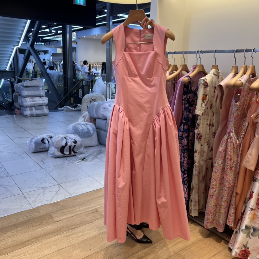 VAN NZILL韓國直郵㊣女裝新款25春夏時尚推薦休閑熱賣連衣裙VAN NZILL連衣裙