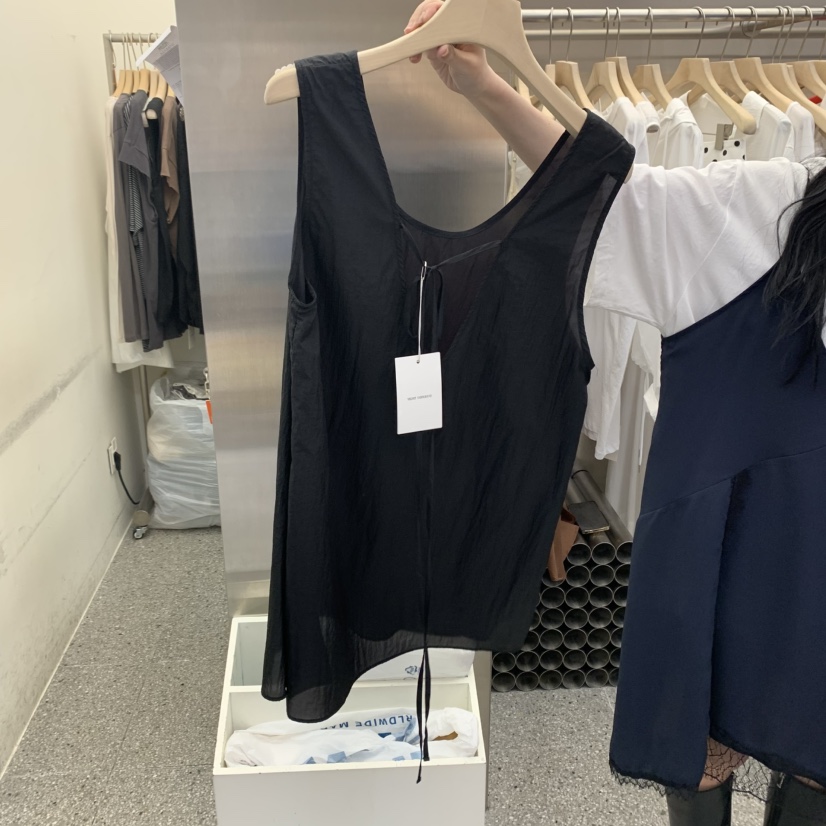 VELVET UNDERGROUND韓國直郵㊣女裝新品休閑推薦吊帶背心尼龍VELVET UNDERGROUND吊帶/背心