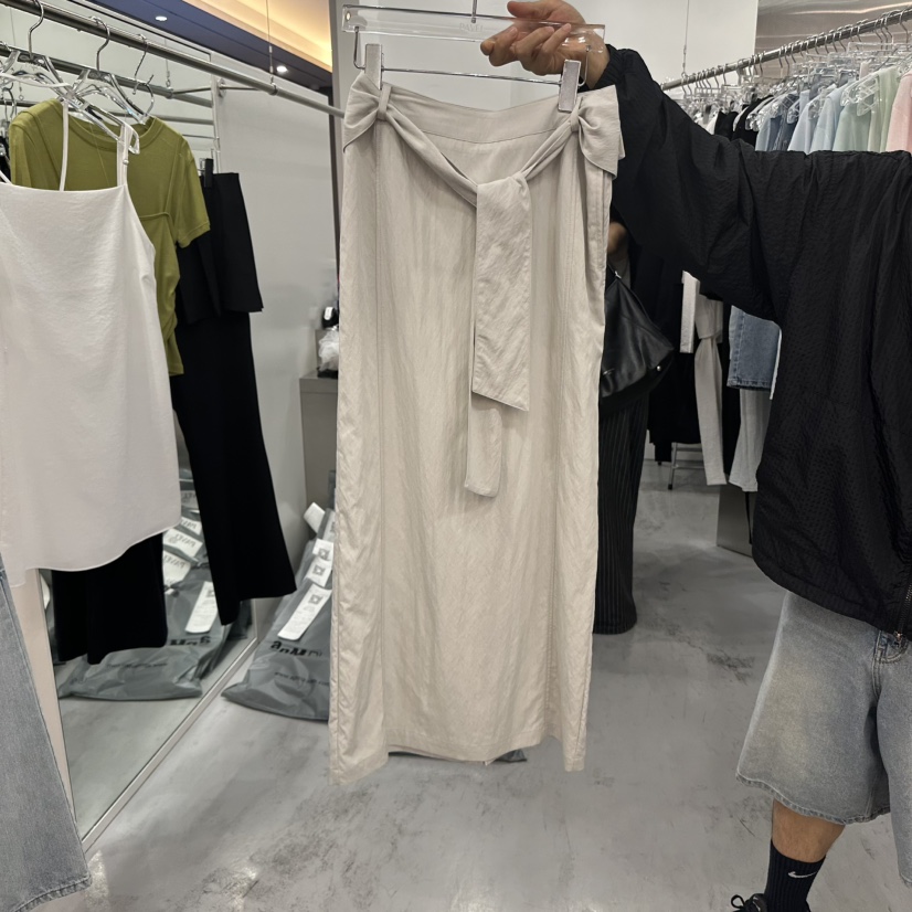 PAVEL韓國直郵㊣女裝新款人氣25春夏推薦休閑時尚長裙含腰帶PAVEL長裙圖色2