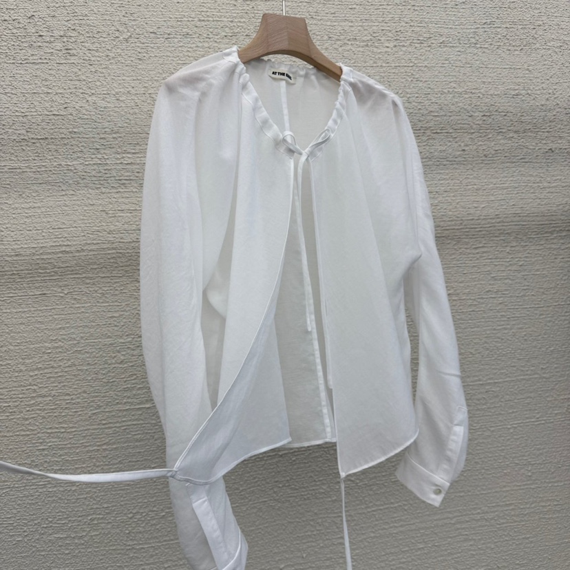 AT THE BAGEL韓國㊣直郵東大門代購女裝新品熱賣襯衫蕾絲衫AT THE BAGEL襯衫/蕾絲衫