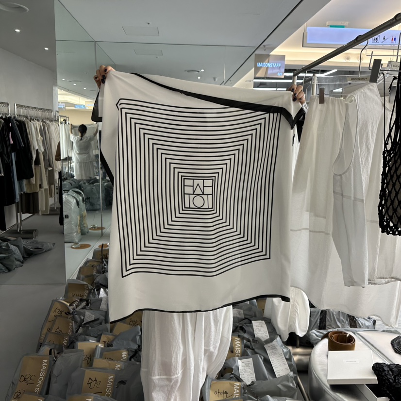 DOUBLE STANDARD/LE SMOKING/MAISONSTAFF韓國㊣直郵東大門代購女裝新品25春夏圍巾披肩MAISONSTAFF圍巾/披肩