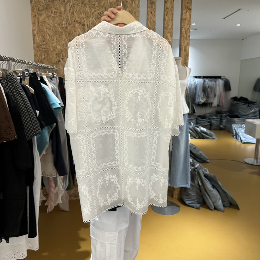 DE VENTI韓國㊣直郵東大門代購女裝新品推薦熱賣襯衫蕾絲衫DE VENTI襯衫/蕾絲衫