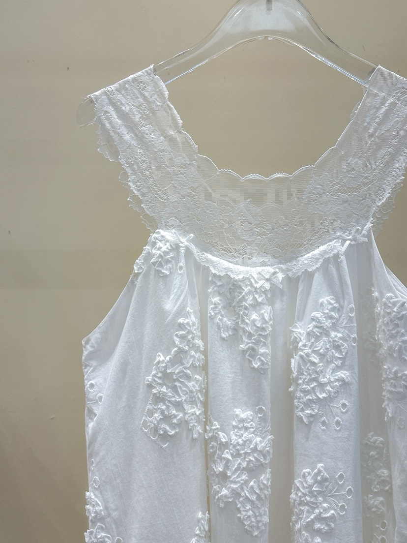 81 MARKET-L韓國㊣直郵東大門代購女裝新品25春夏人氣連衣裙81 MARKET-L連衣裙