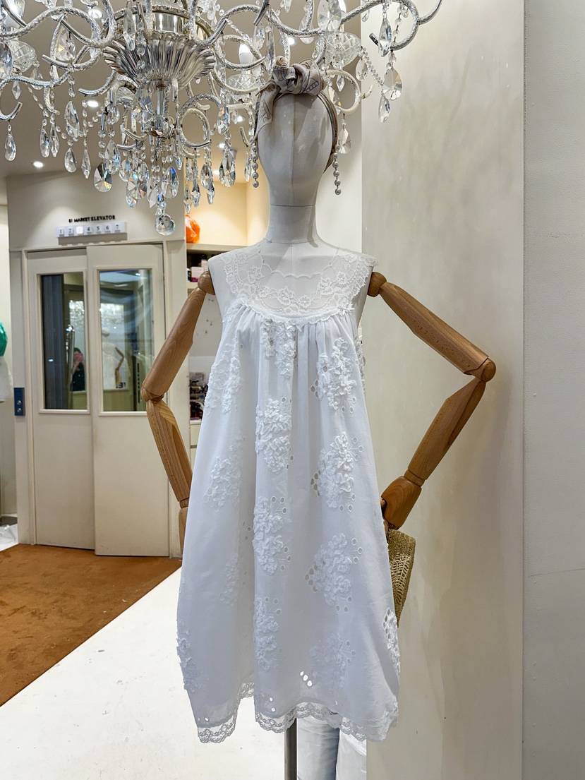 81 MARKET-L韓國㊣直郵東大門代購女裝新品25春夏人氣連衣裙81 MARKET-L連衣裙