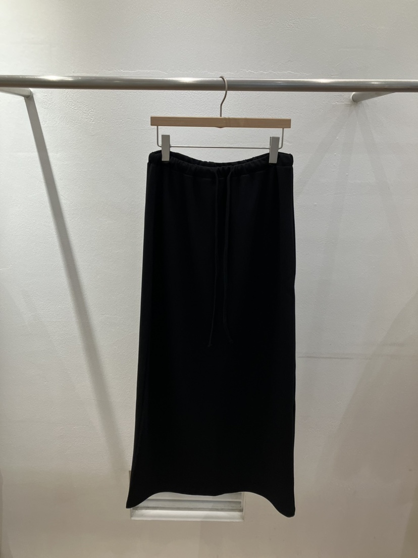 FL LANEL韓國㊣直郵東大門代購女裝新品人氣推薦熱賣25春夏長裙FL LANEL長裙圖色2