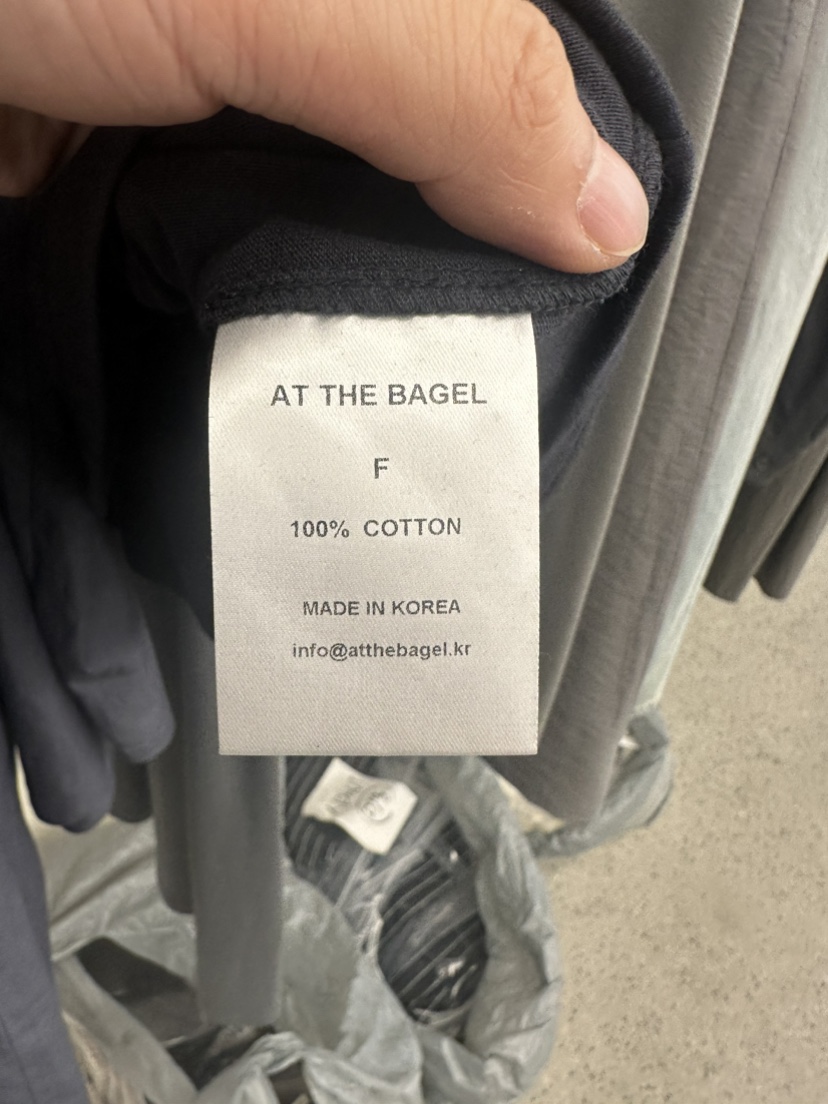 AT THE BAGEL韓國㊣直郵東大門代購女裝新品人氣25春夏T恤口袋AT THE BAGELT恤