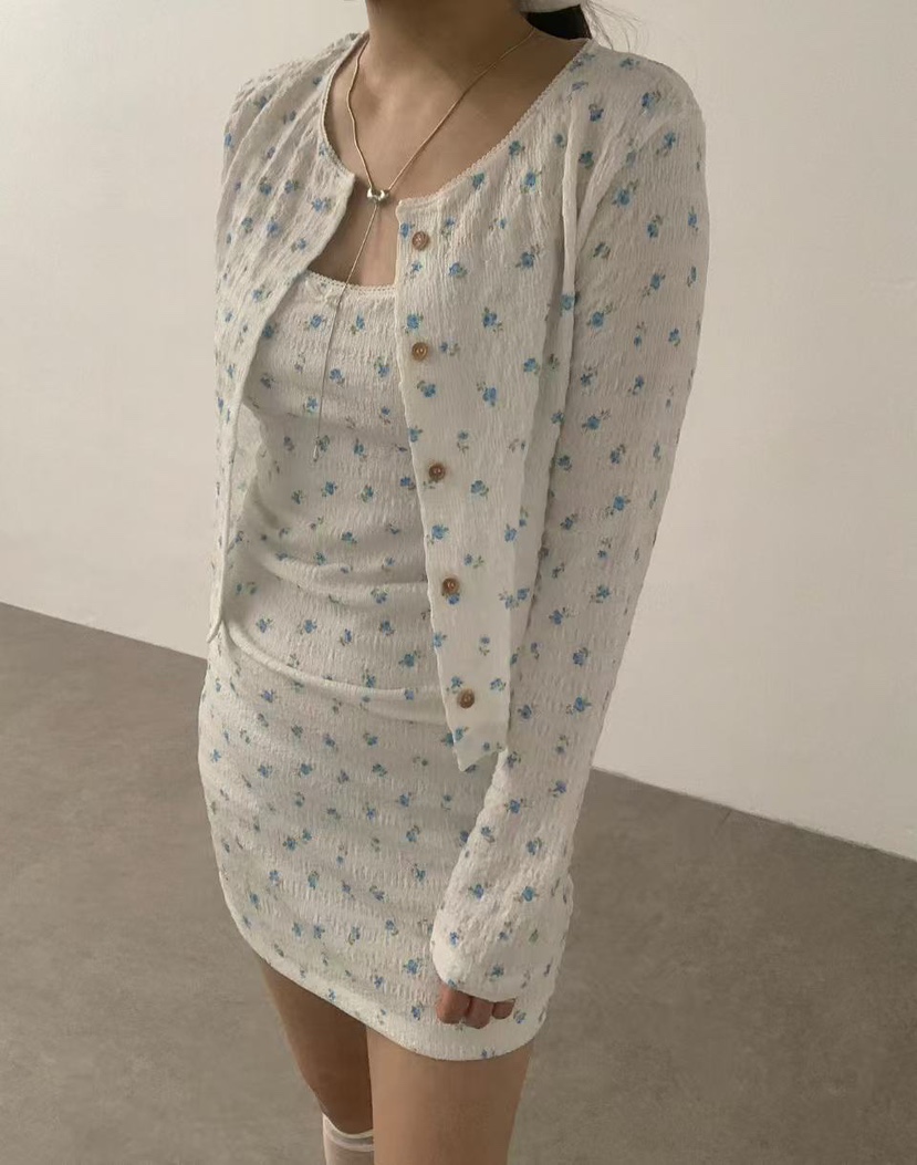 J CRANE-A韓國直郵㊣東大門實拍女裝新品人氣長袖T恤不含內搭開衫J CRANE長袖T恤