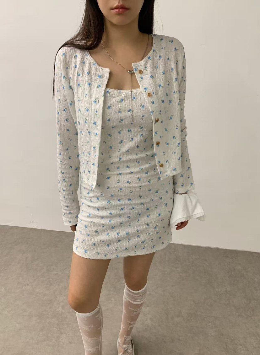 J CRANE-A韓國直郵㊣東大門實拍女裝新品人氣長袖T恤不含內搭開衫J CRANE長袖T恤