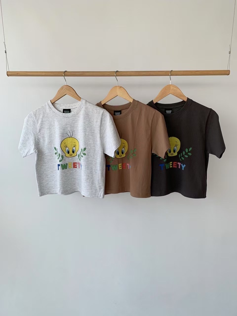 RAMIJ-라미제이-T東大門代購女士新品25春夏休閑時尚人氣T恤RAMIJ-라미제이-TT恤圖色2左二色