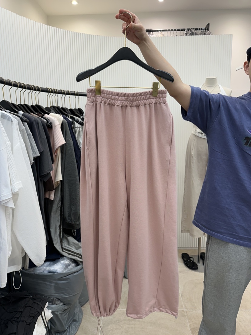 BETWEEN US韓國㊣直郵東大門代購女裝新品25春夏時尚休閑褲JICJO:SEOUL休閑褲圖色2