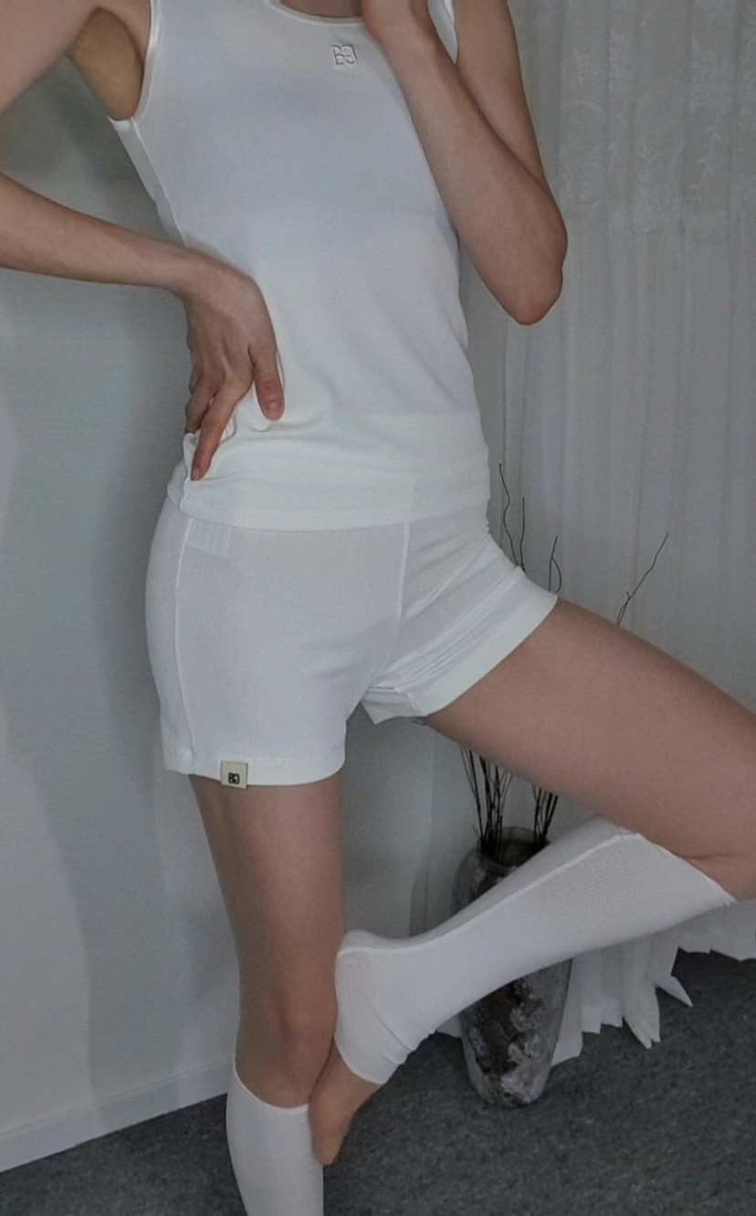 GENTLE B直郵韓國代購㊣女裝新品人氣熱賣推薦休閑吊帶背心GENTLE B吊帶/背心