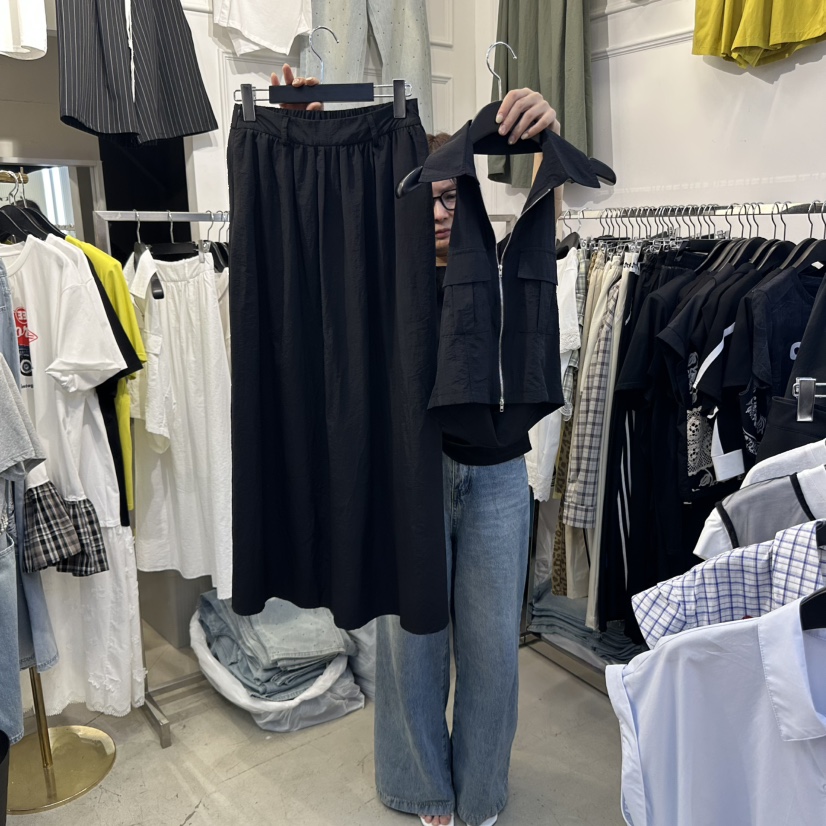 APPLE TOMATO韓國直郵㊣東大門實拍女裝新品25春夏套裝兩件套套裝APPLE TOMATO套裝圖色2