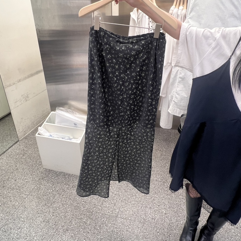 VELVET UNDERGROUND韓國㊣直郵東大門代購女裝新品時尚半身裙中短裙VELVET UNDERGROUND半身裙/中短裙