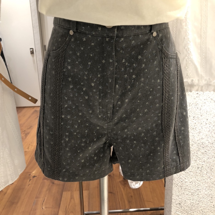COMELY直郵韓國代購㊣女裝新款時尚推薦熱賣休閑人氣25春夏短褲COMELY短褲圖色2
