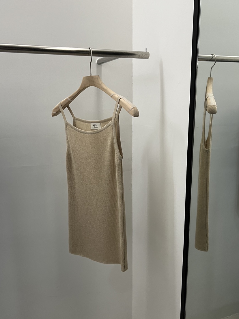 REGULARLY/PLACOR韓國㊣直郵東大門代購女裝新品時尚吊帶背心REGULARLY/PLACOR吊帶/背心圖色1