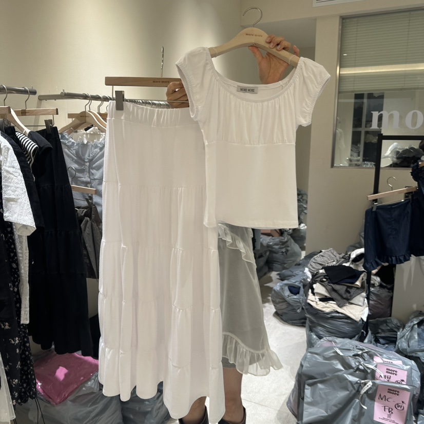 MOREMORE韓國直郵㊣東大門實拍女裝新品休閑套裝兩件套套裝more more套裝圖色1