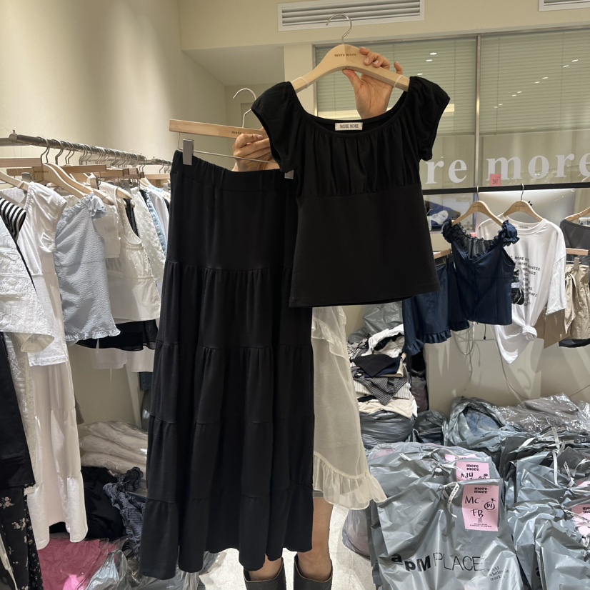 MOREMORE韓國直郵㊣東大門實拍女裝新品休閑套裝兩件套套裝more more套裝圖色2