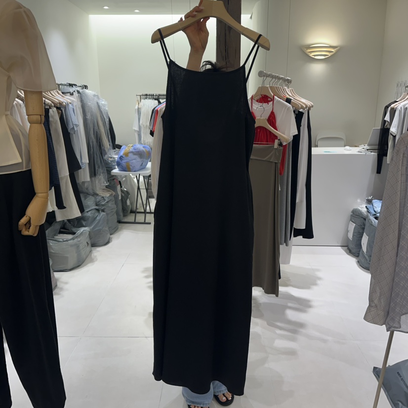 AVECNOUS韓國直郵㊣女裝新款時尚熱賣25春夏人氣推薦連衣裙AVECNOUS連衣裙圖色3