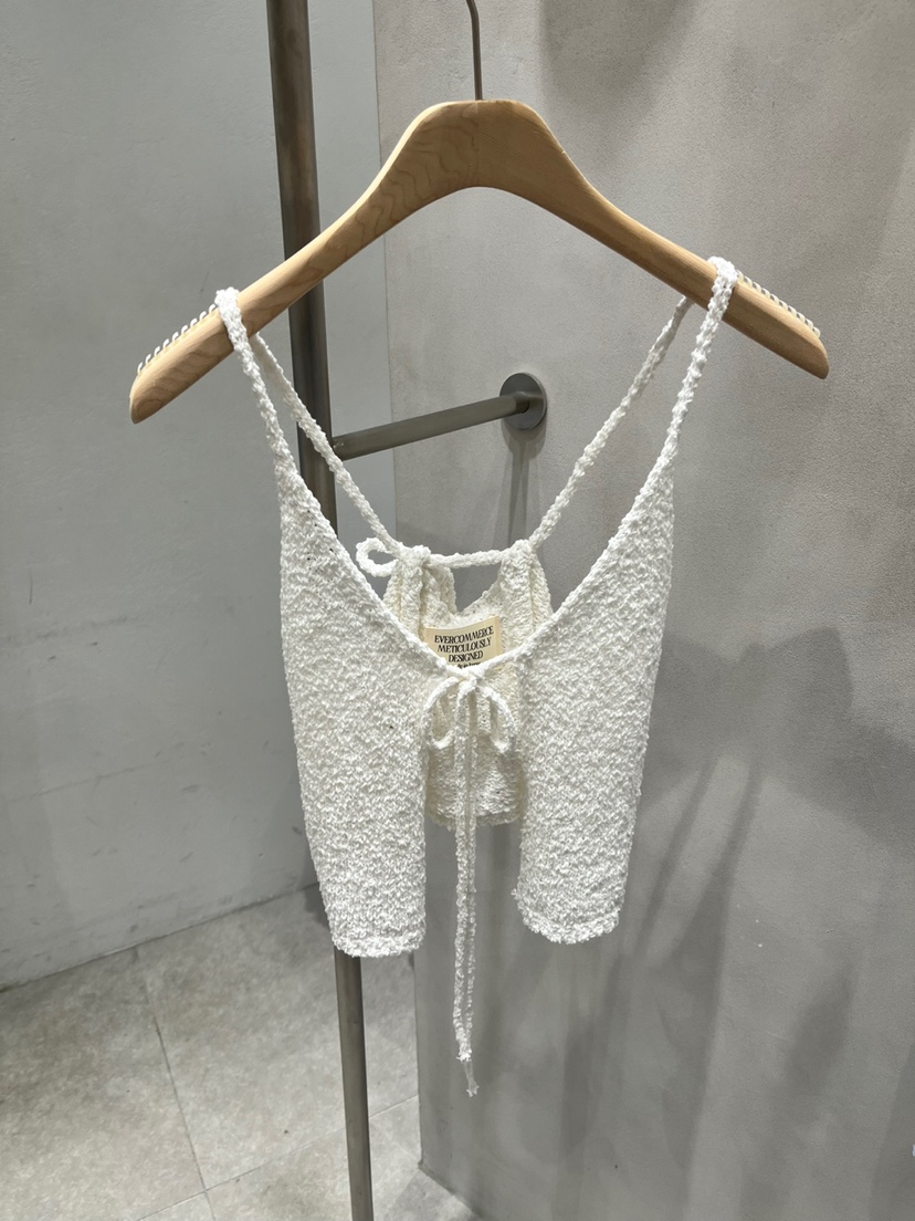 EVERCOMMERCE METICULOUSLY DESIGNED韓國㊣直郵東大門代購女裝新款推薦吊帶背心緊身EVERCOMMERCE METICULOUSLY DESIGNED吊帶/背心圖色5