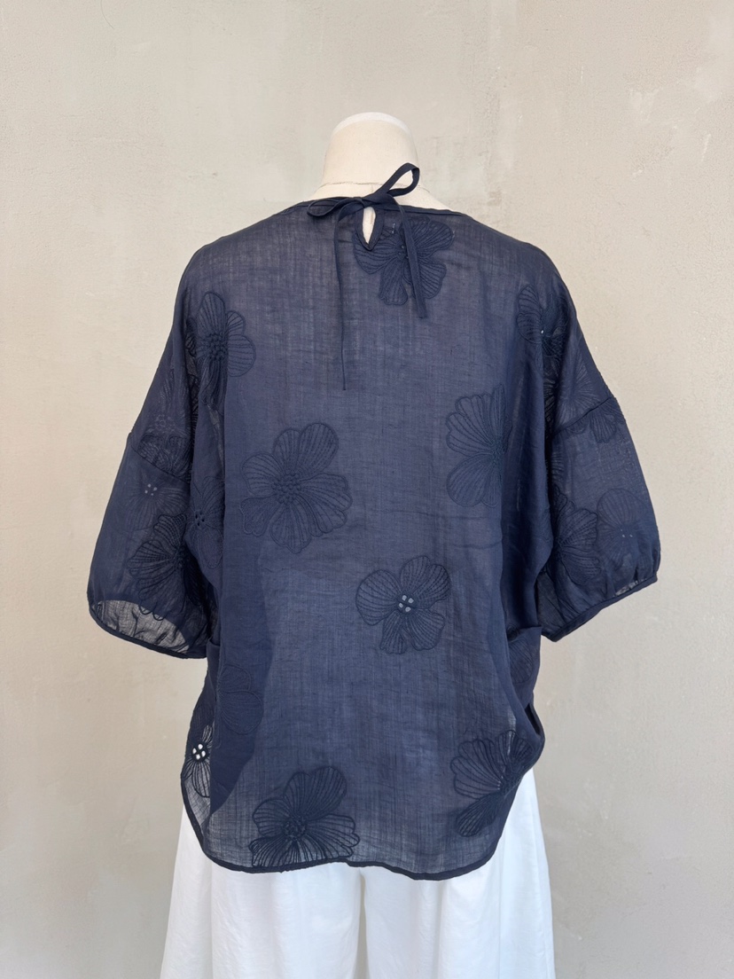 LAUNDRY直郵韓國代購㊣女裝新品熱賣時尚襯衫蕾絲衫刺繡亞麻LAUNDRY襯衫/蕾絲衫