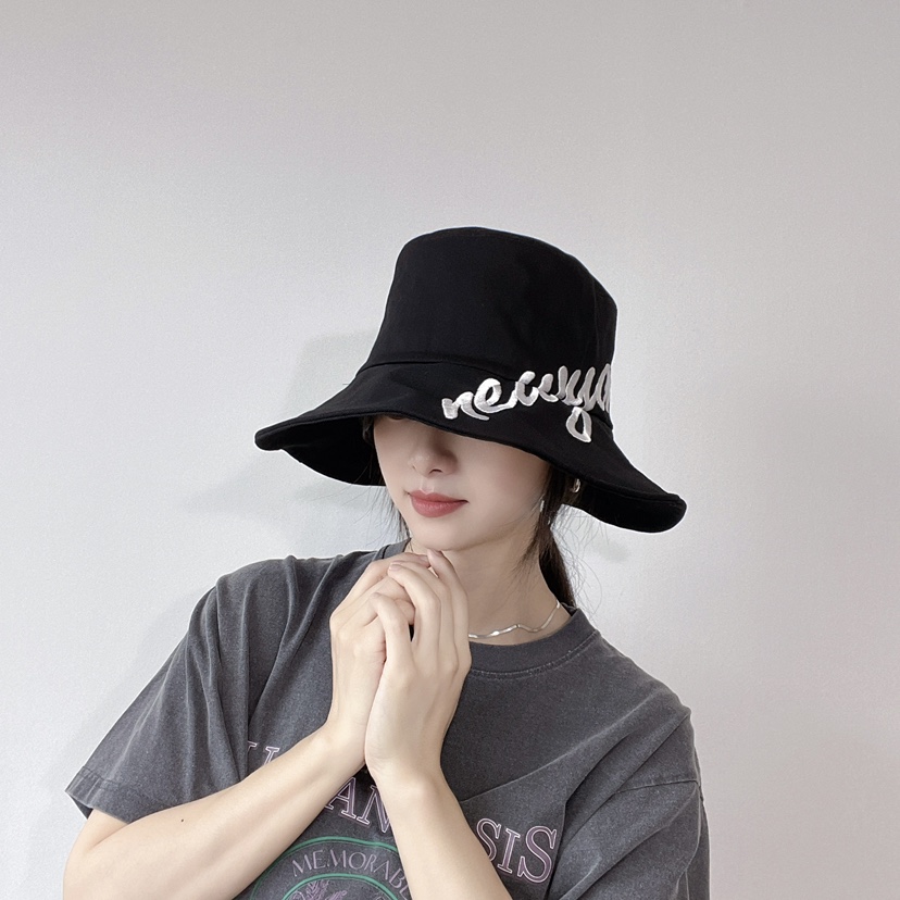 LOVELY HAT韓國直郵㊣東大門實拍女裝新品熱賣人氣推薦帽子LOVELY HAT帽子