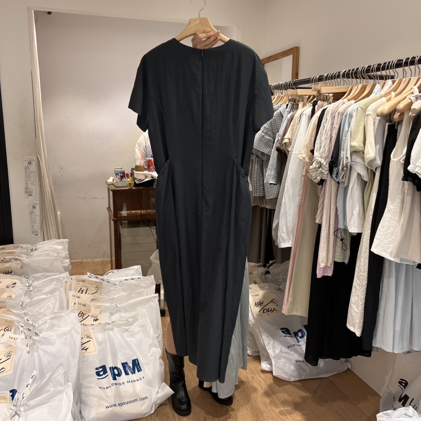 VENIR-a直郵韓國代購㊣女裝新品時尚推薦休閑人氣25春夏連衣裙VENIR-a連衣裙