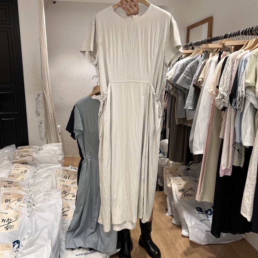 VENIR-a直郵韓國代購㊣女裝新品時尚推薦休閑人氣25春夏連衣裙VENIR-a連衣裙圖色3