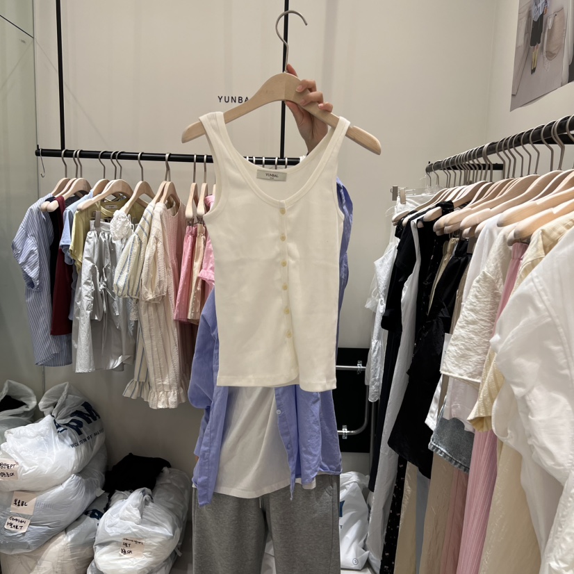 YUNBAL韓國㊣直郵東大門代購女裝新品人氣休閑時尚吊帶背心YUNBAL吊帶/背心圖色3