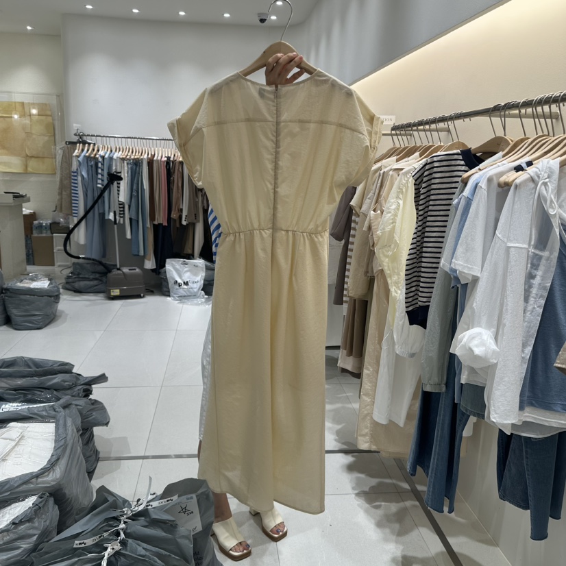 BLUEI-D韓國直郵㊣女裝新品休閑25春夏熱賣時尚推薦連衣裙Blue i-d連衣裙