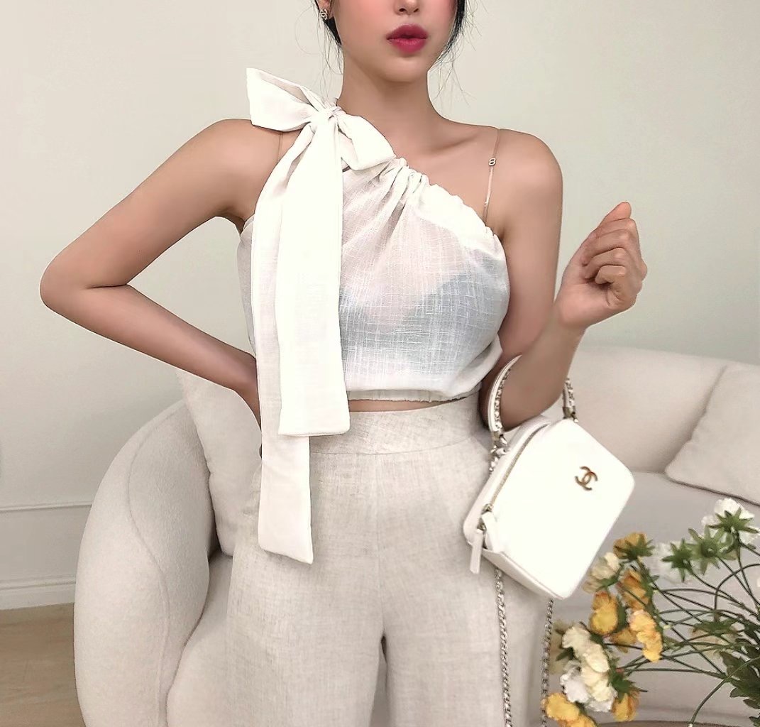 FORUS韓國㊣直郵東大門代購女裝新品時尚熱賣人氣襯衫蕾絲衫FORUS襯衫/蕾絲衫圖色2