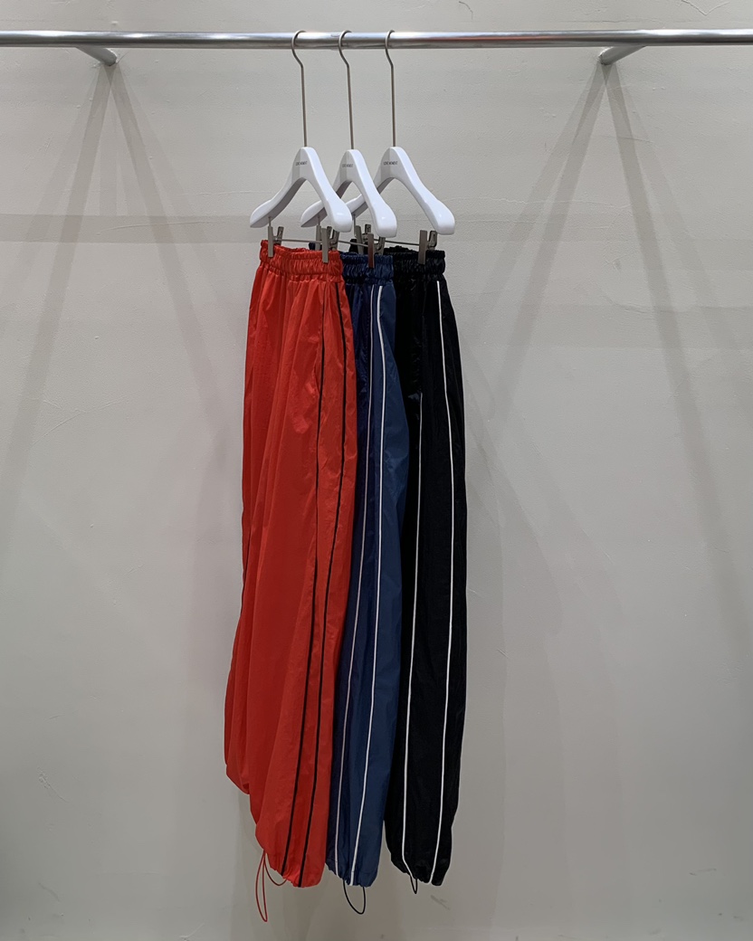 LOVE MOMENT東大門代購女士新品熱賣時尚休閑真品休閑褲拉鏈LOVE MOMENT休閑褲