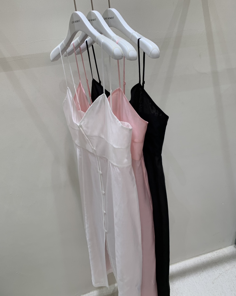 LOVE MOMENT東大門實拍女士新品真品推薦休閑25春夏連衣裙LOVE MOMENT連衣裙